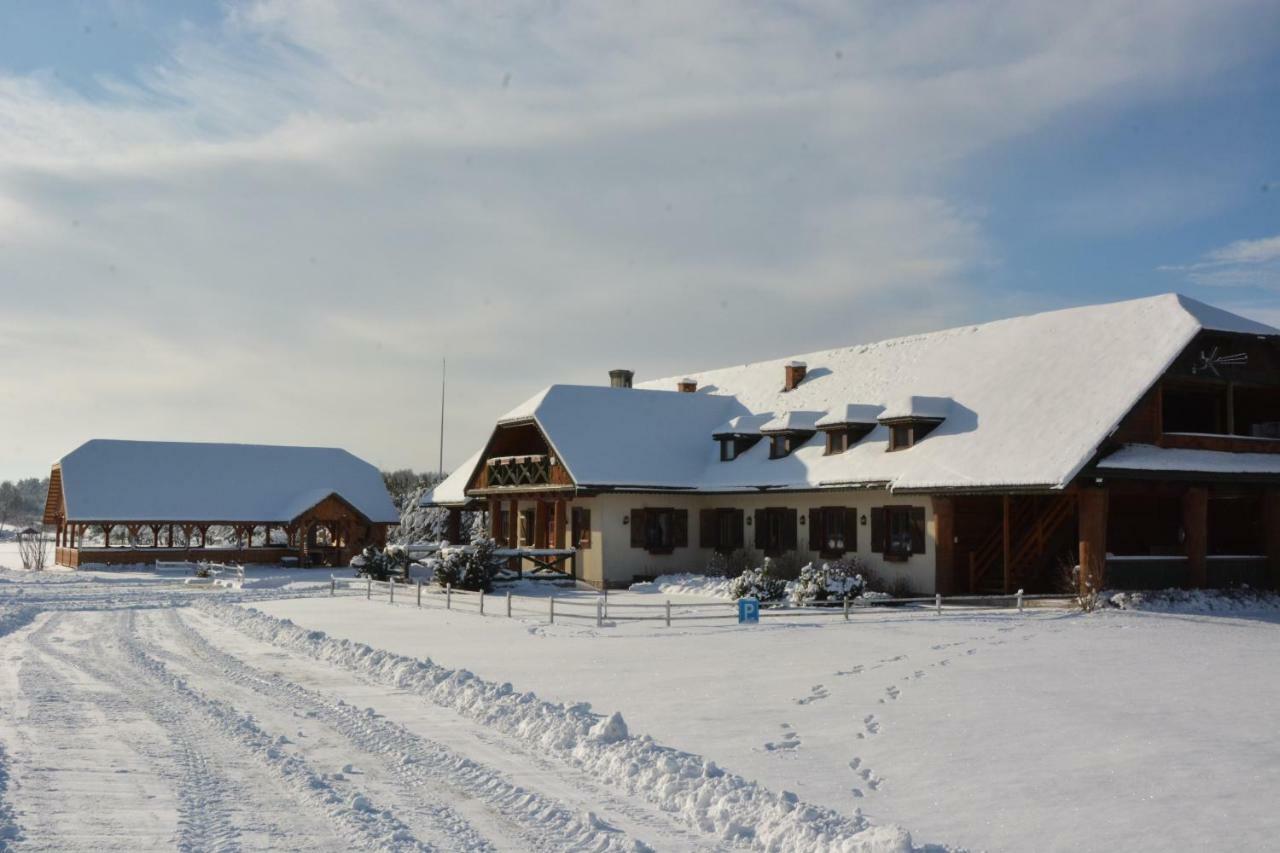 Dworek Pod Wiecha Kaweczyn  Exteriér fotografie